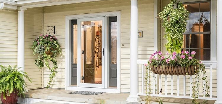 screen door installation in Sausalito